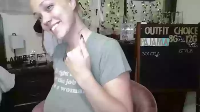GoddessFoxxiSilk
