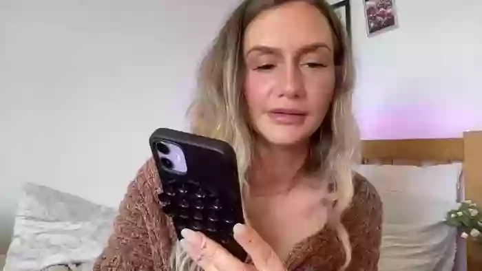 GoldieUKx
