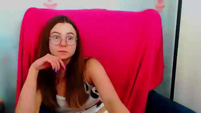 AliceeCute18