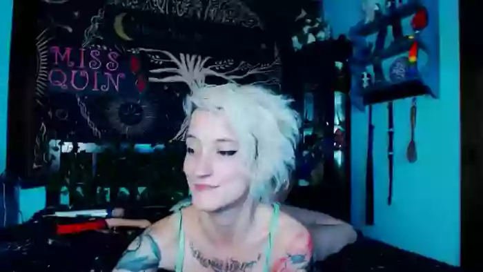 MissQuinCam