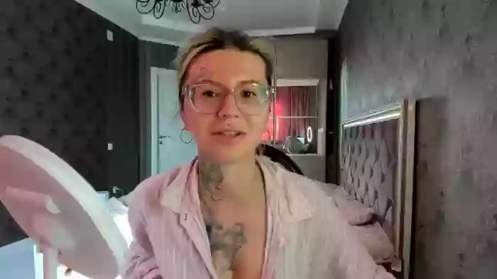 LilyDevelin