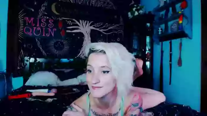 MissQuinCam