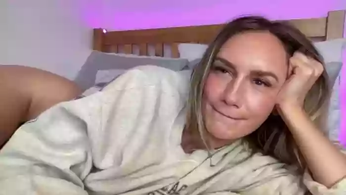 GoldieUKx