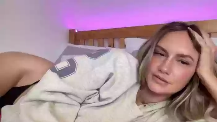 GoldieUKx