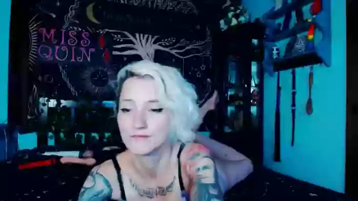 MissQuinCam