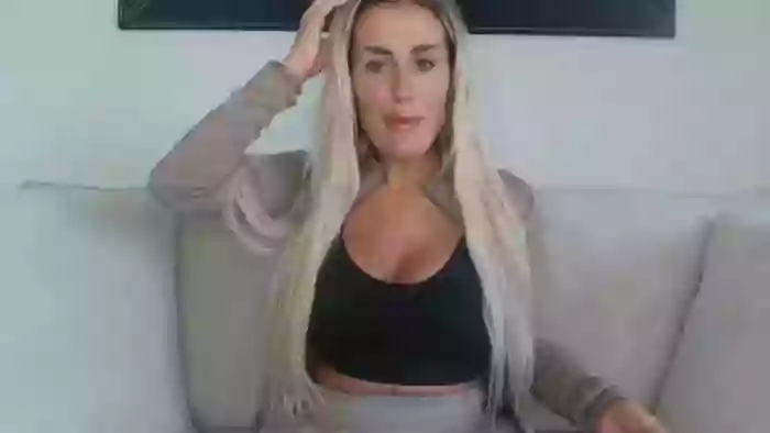 UKSydneyFoxxx