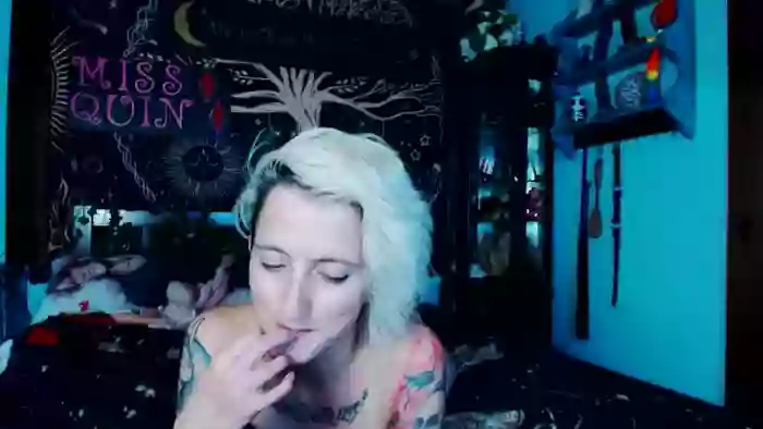 MissQuinCam