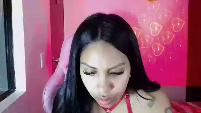 LATINA_BIG_CLITXXX