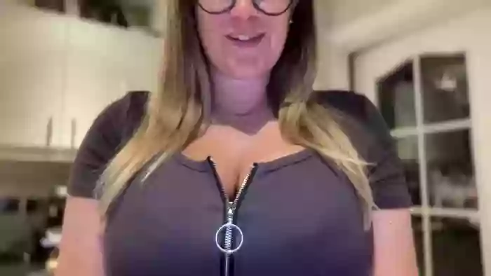 TittieTia19