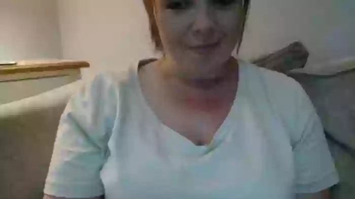 CurvyCourtneyUK