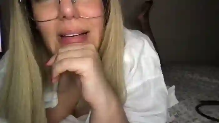 MistressLouUK