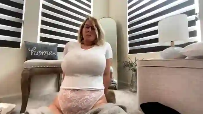 QueenTitties34K