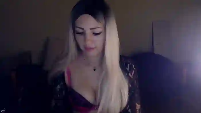 MonikaWhite77