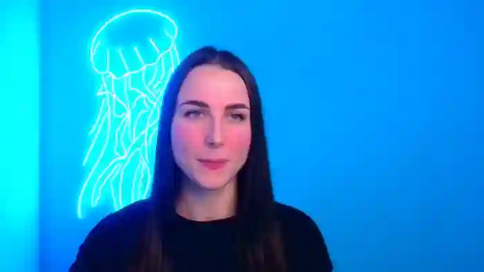 Scarlett_Wonder
