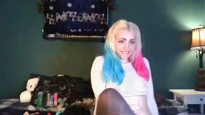 AlexMarieXOXO