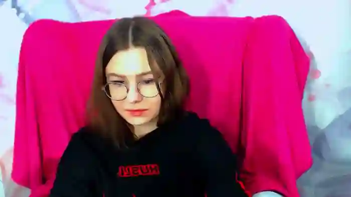 AliceeCute18