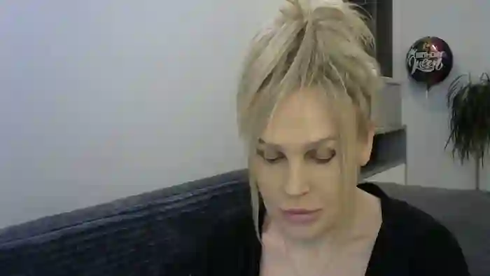 Evie_Paige