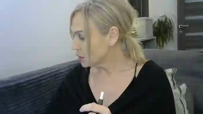 Evie_Paige