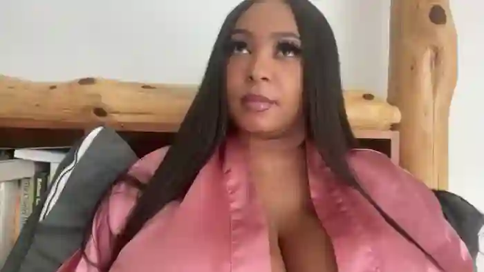 RachelRaxxx