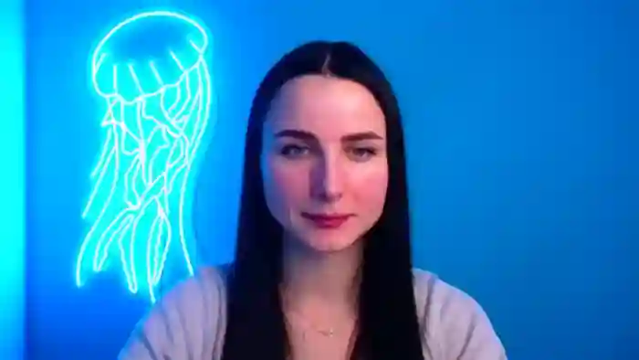 Scarlett_Wonder