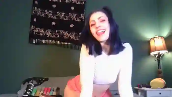 AlexMarieXOXO