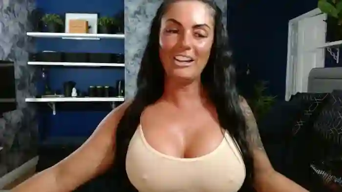 BellaVixen23