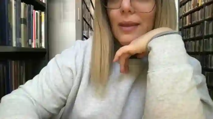 MistressLouUK