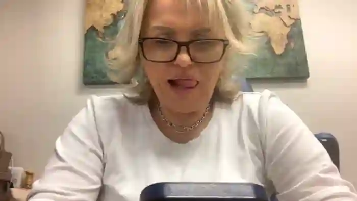 GuiltyPleasureBella