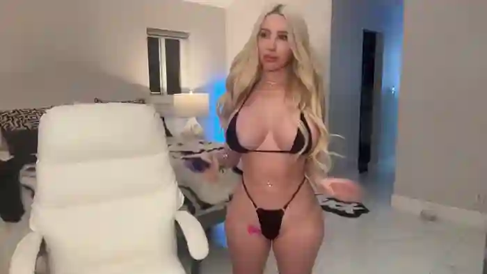 AmandaAndrewsxx