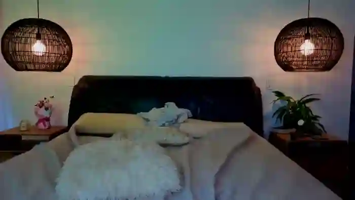 MsLindsayDevis