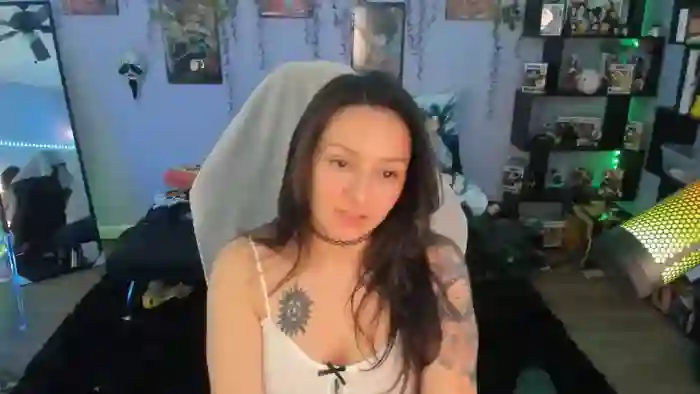 Alyx_Singer