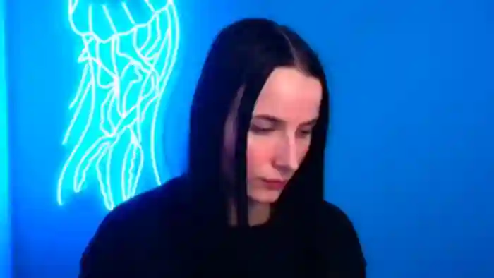 Scarlett_Wonder