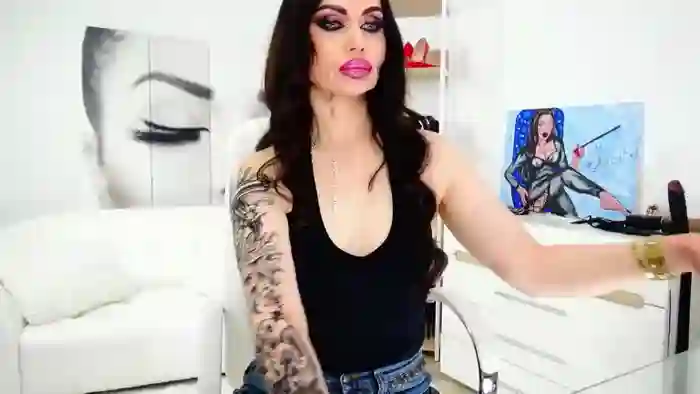 GoddessHelenaHot
