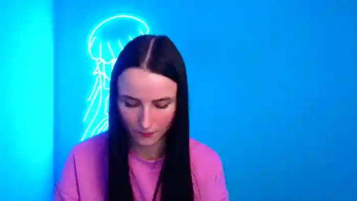 Scarlett_Wonder