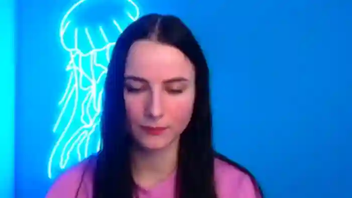 Scarlett_Wonder