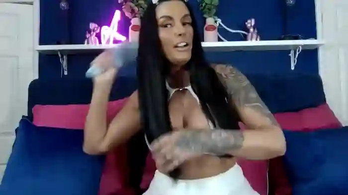 BellaVixen23