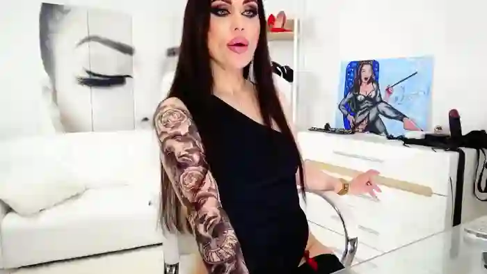 GoddessHelenaHot