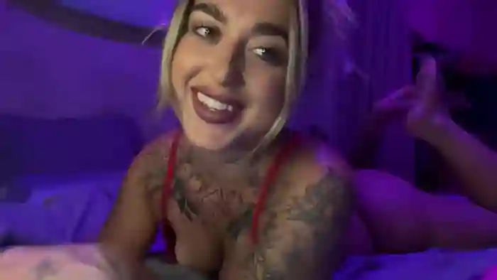 Anastasia_smallbutspicy