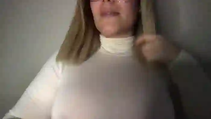 MistressLouUK