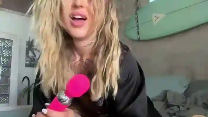 Anastasia_smallbutspicy