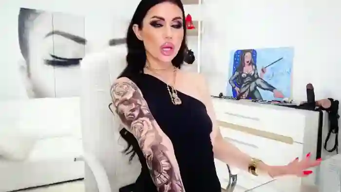 GoddessHelenaHot
