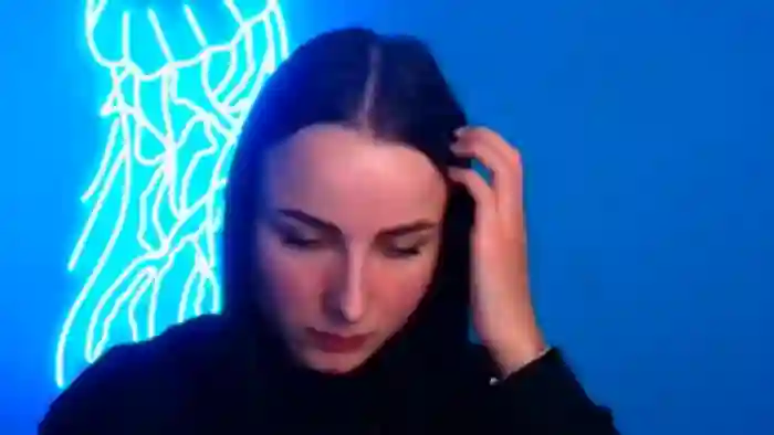 Scarlett_Wonder