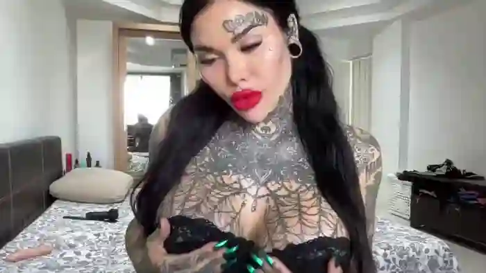 DARKINKEDBABE