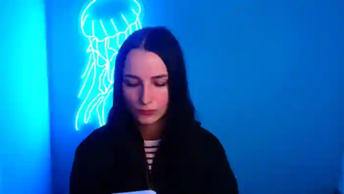 Scarlett_Wonder