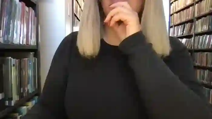 MistressLouUK