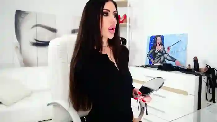 GoddessHelenaHot