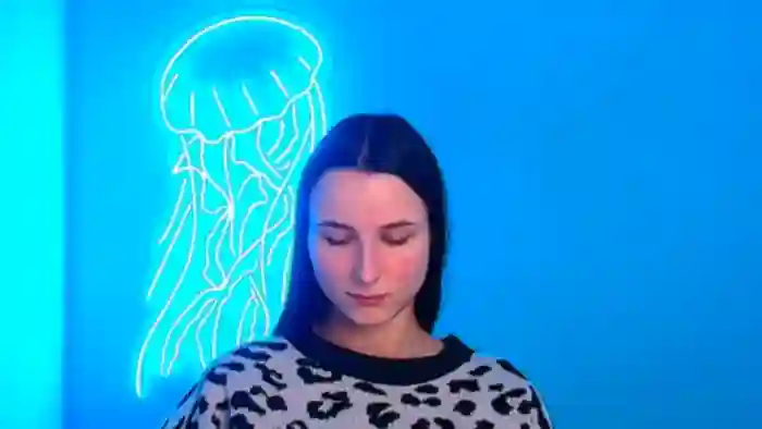 Scarlett_Wonder