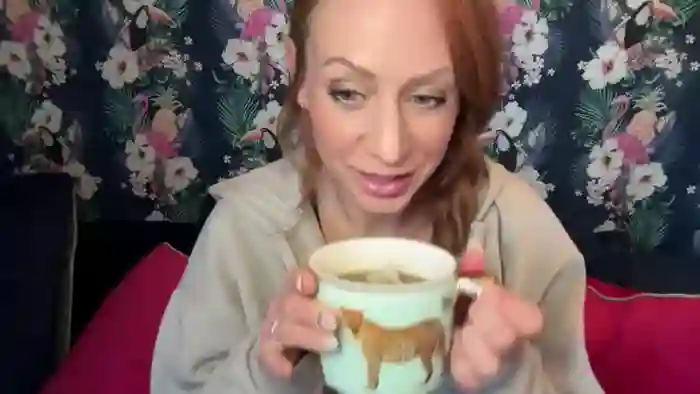MiaBOOTYQueenUK