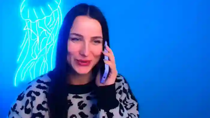 Scarlett_Wonder