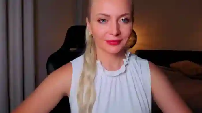 MsLindsayDevis